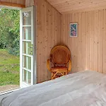 2 Bedroom Lovely In Nyaraló Præstø