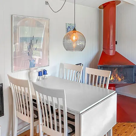 בית נופש 2 Bedroom Lovely In Præstø