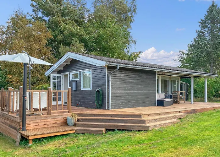 2 Bedroom Lovely In בית נופש Præstø